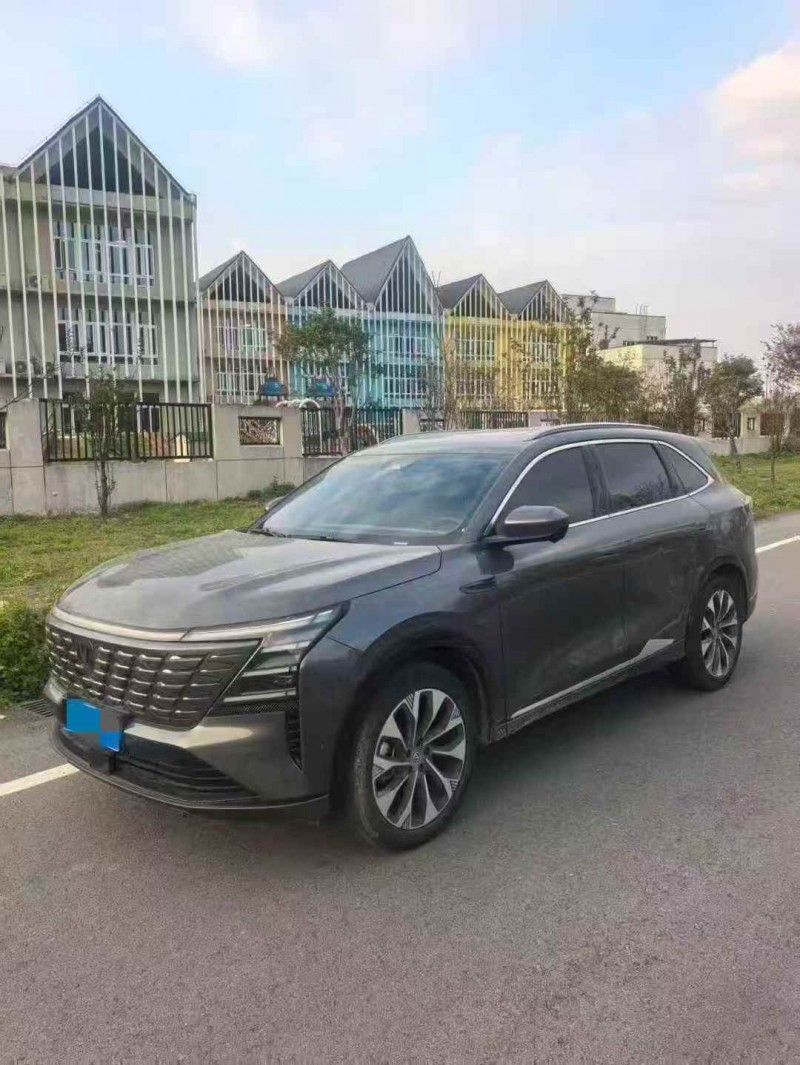 宁波25年长安汽车CS753