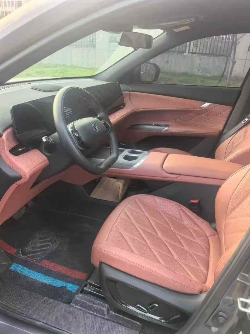 宁波25年长安汽车CS756