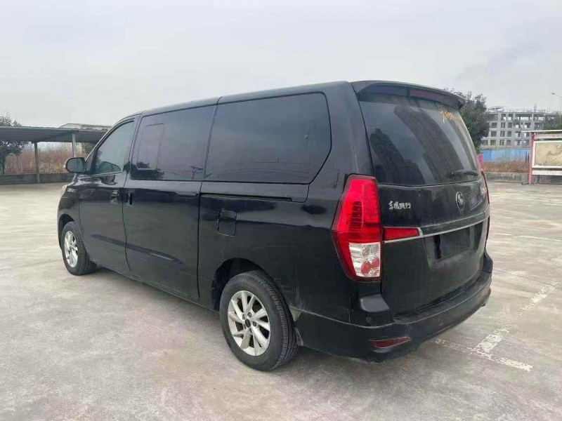 郑州22年东风菱智4