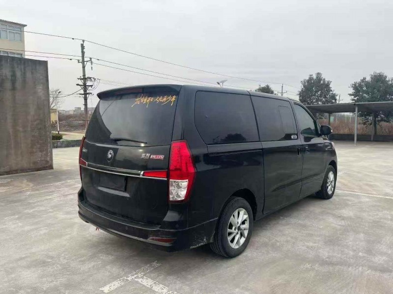 郑州22年东风菱智6