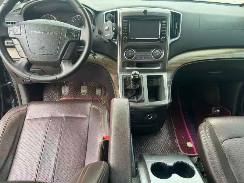 郑州22年东风菱智8