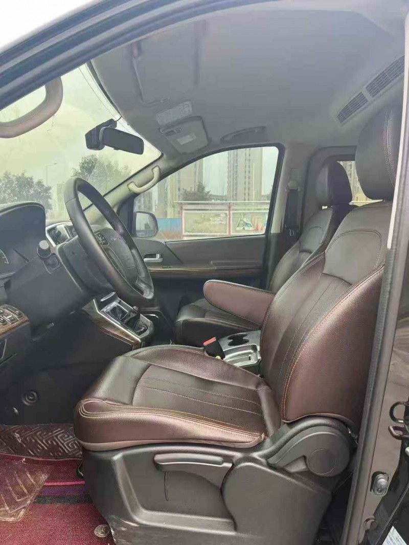 郑州22年东风菱智9