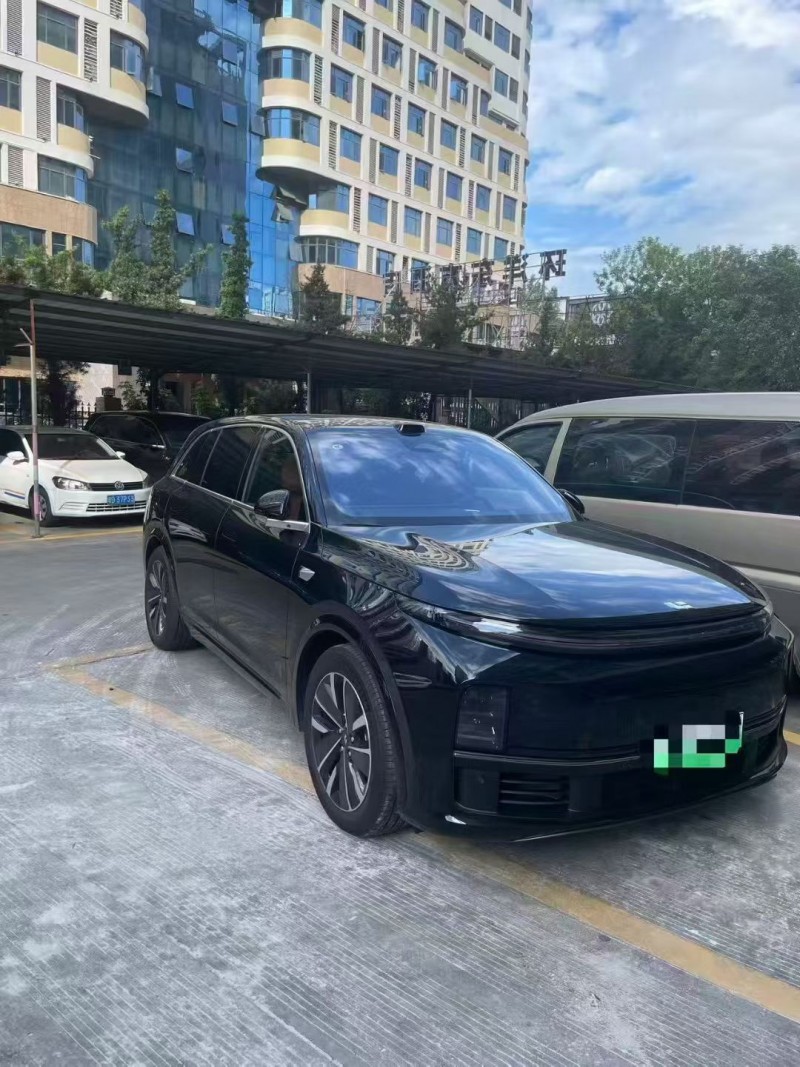 广州25年理想L73