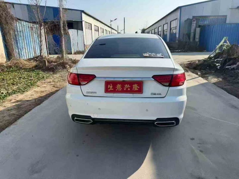 郑州18年吉利帝豪5