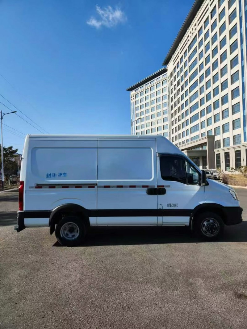 延边23年依维柯欧胜2