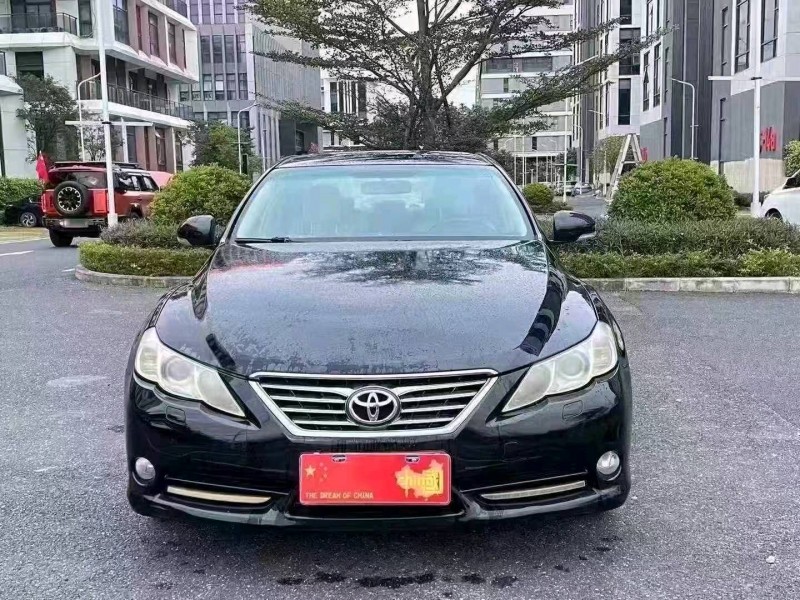 广州11年丰田锐志1