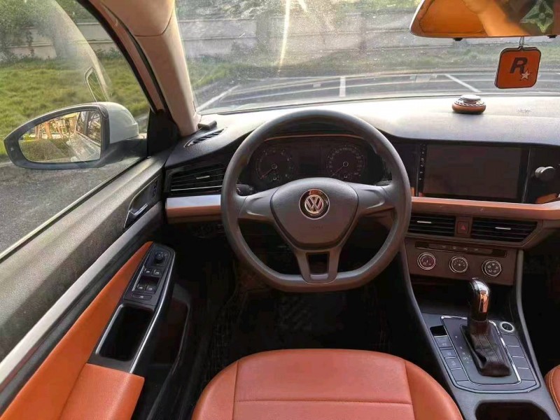 广州19年大众宝来8