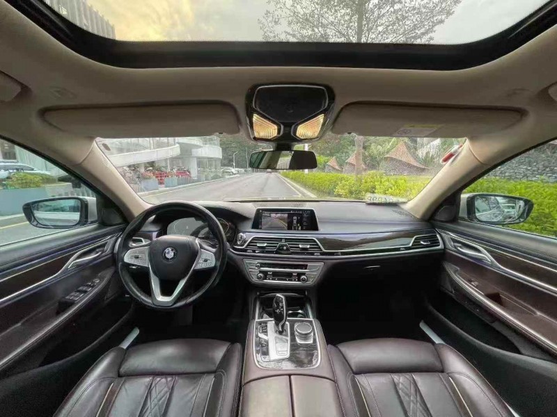 广州21年宝马7系6