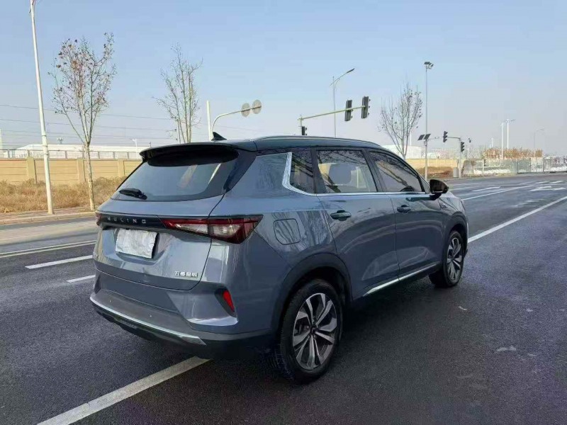 郑州22年五菱汽车星辰6