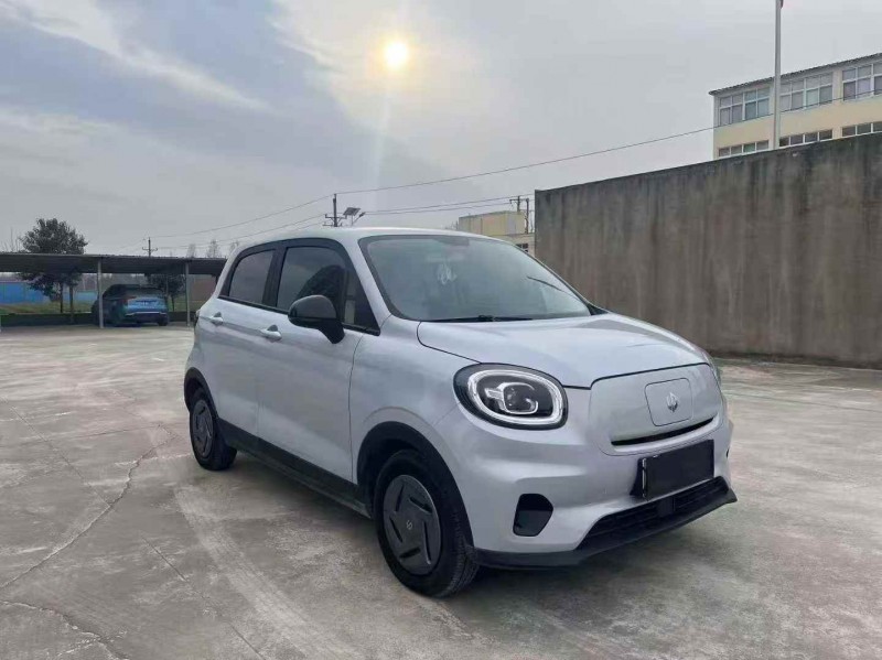 郑州24年零跑汽车T033