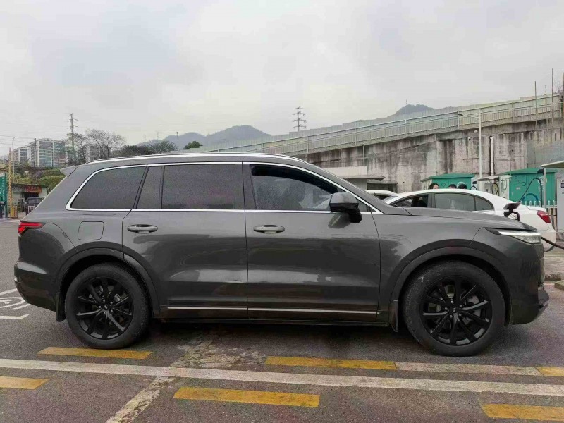 重庆21年理想理想ONE2