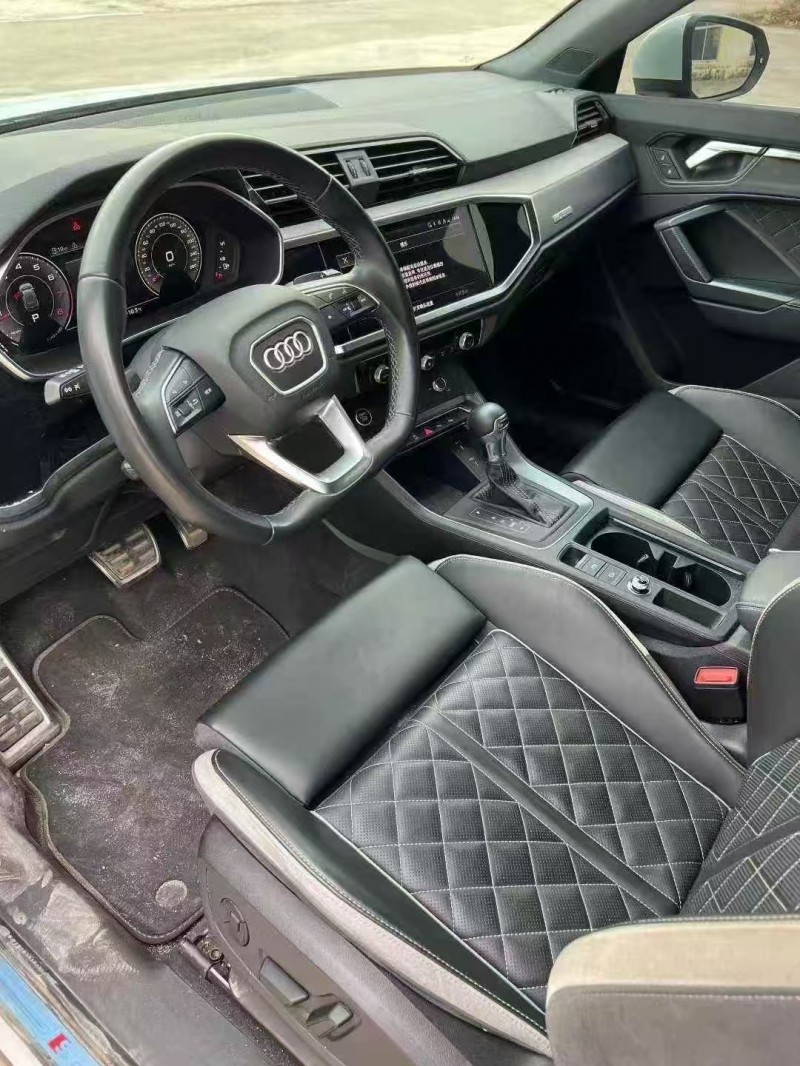 济南24年奥迪Q36