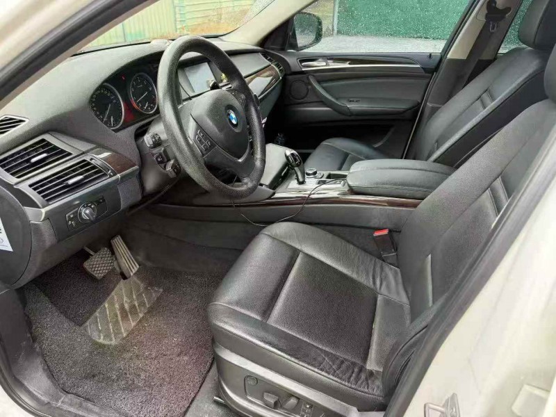 江门14年宝马X66