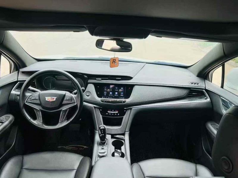 东营22年凯迪拉克XT57