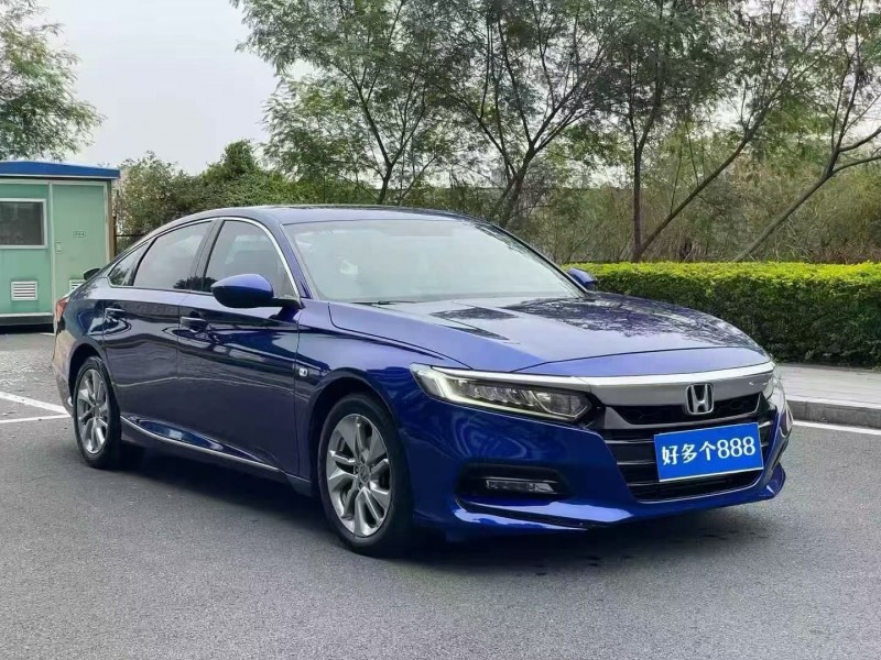 东莞19年本田雅阁3