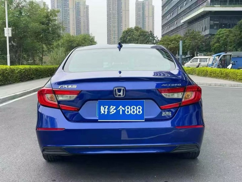 东莞19年本田雅阁9