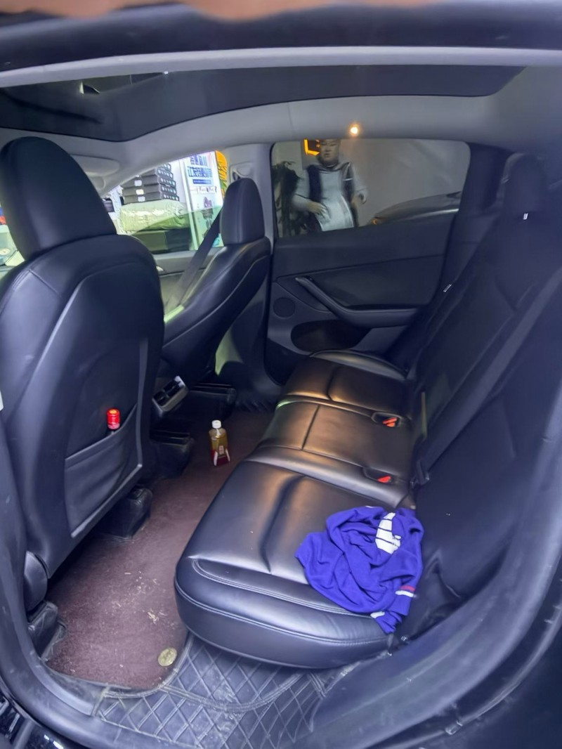 南昌23年特斯拉MODEL Y5