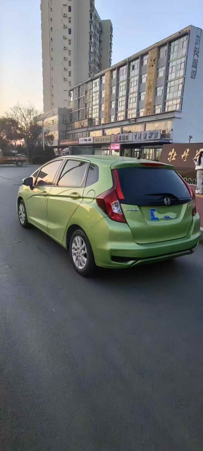 菏泽18年本田飞度2