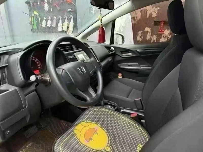 菏泽20年本田飞度7