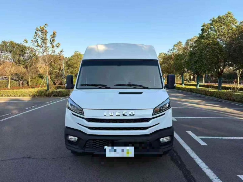 淮安23年依维柯得意1