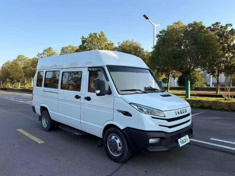 淮安23年依维柯得意3