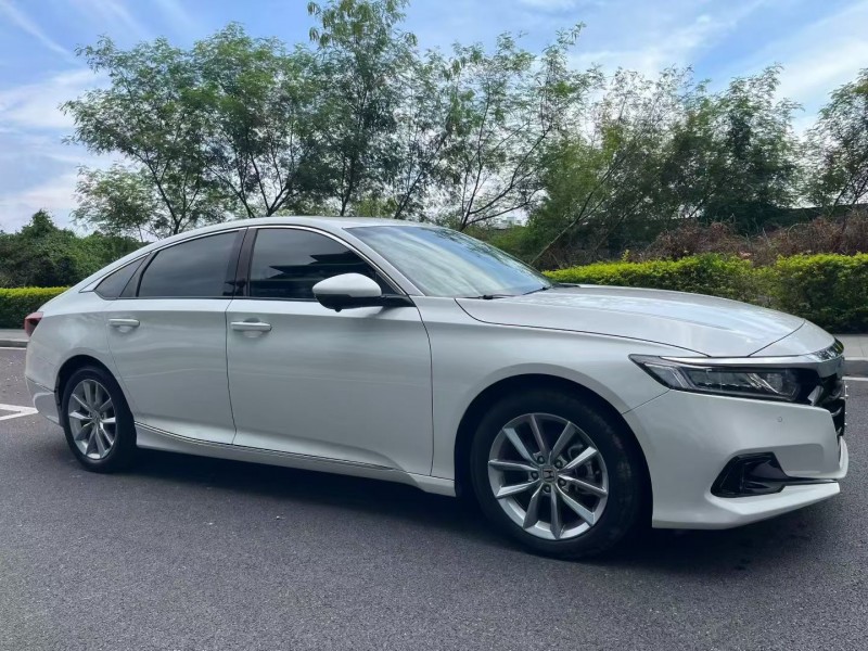 东莞22年本田雅阁2