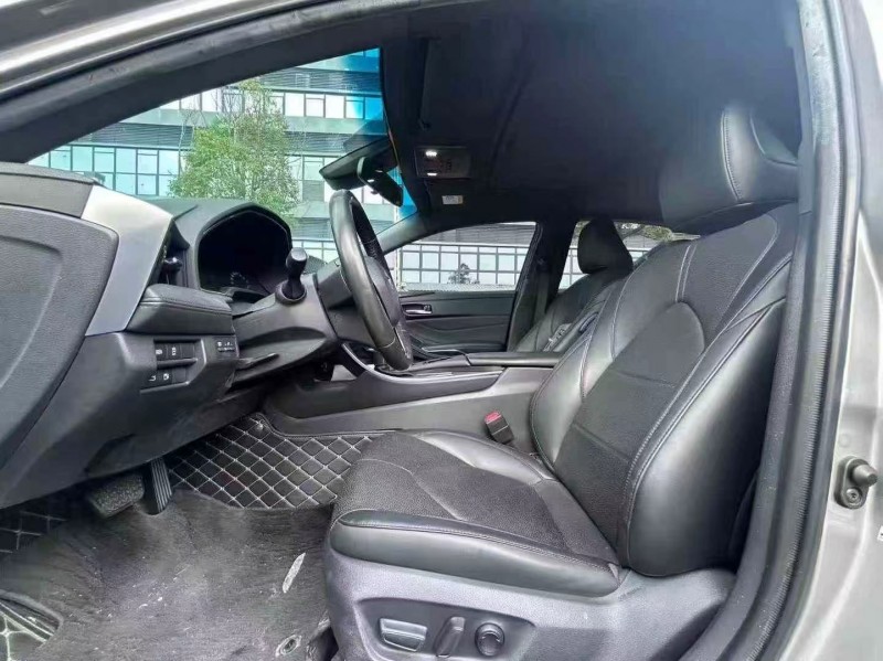 东莞19年丰田亚洲龙4