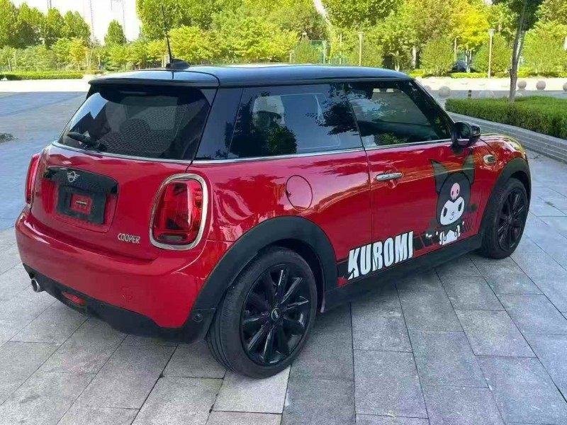 济宁21年宝马迷你8