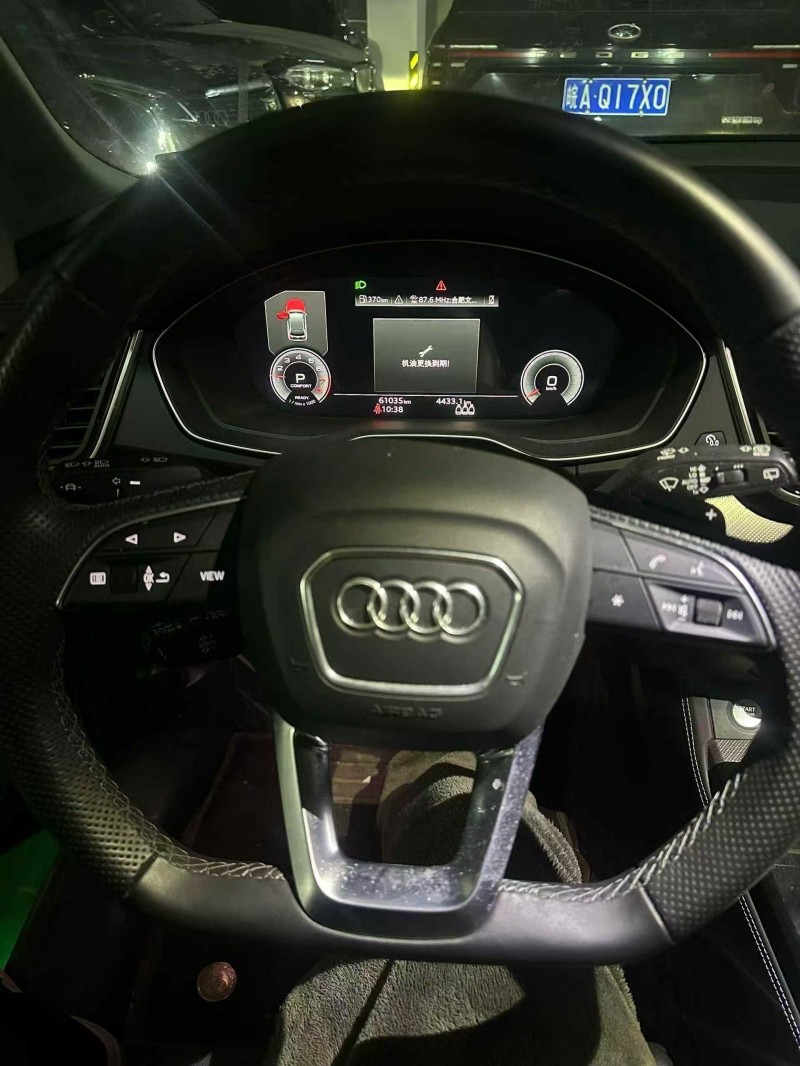 洛阳22年奥迪Q54