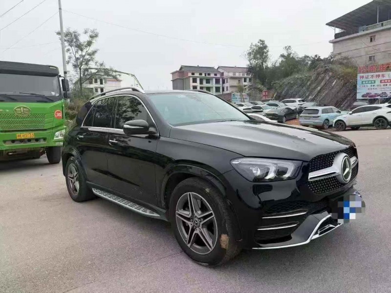 张家界22年奔驰GLE2