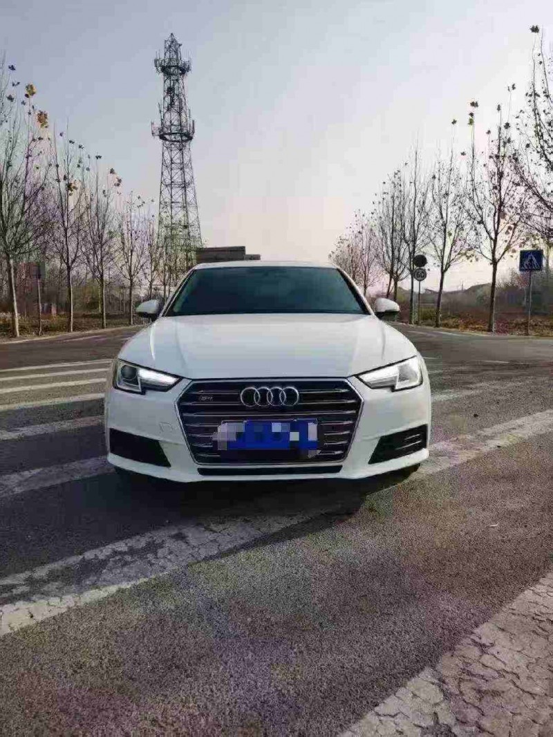 潍坊17年奥迪A4L1