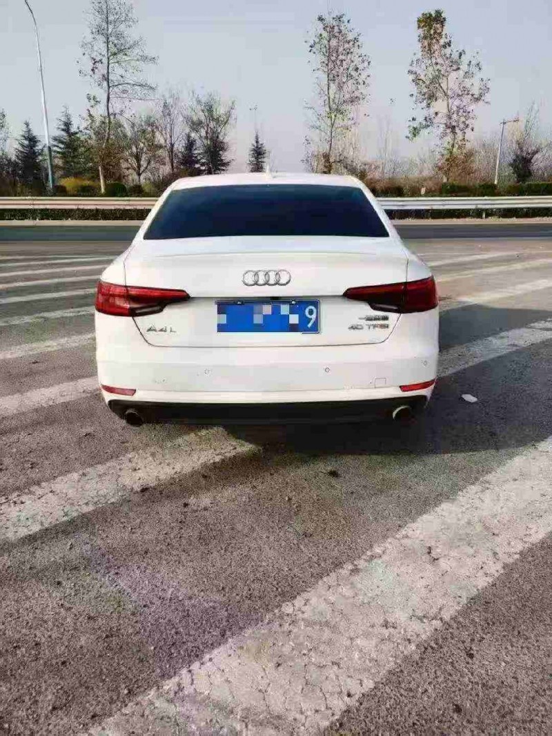 潍坊17年奥迪A4L9