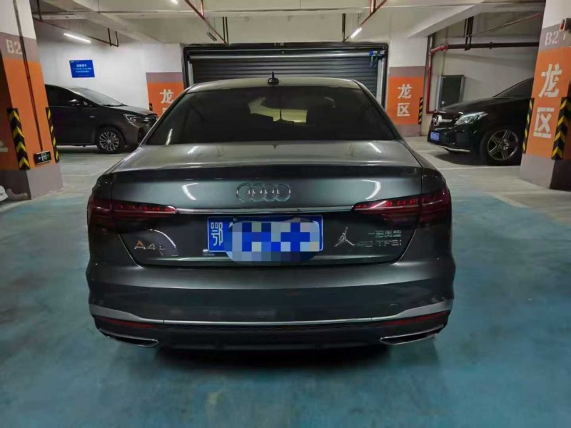 武汉21年奥迪A4L7
