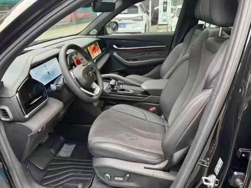 岳阳25年吉利星越6