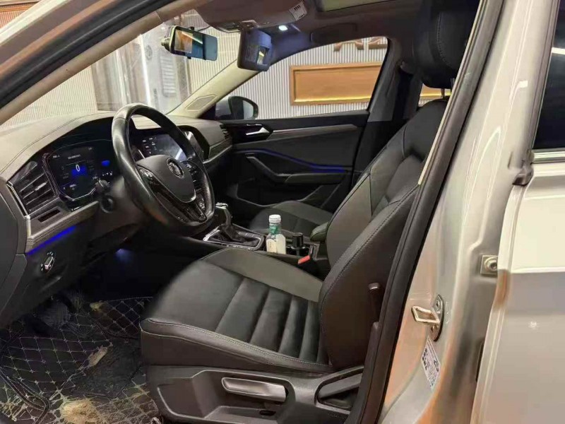 鄂州21年大众速腾6