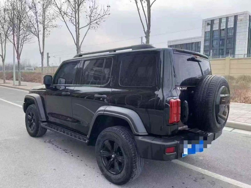 开封23年长城汽车坦克8