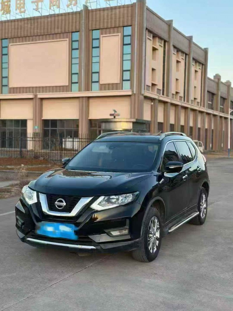 枣庄21年日产奇骏2