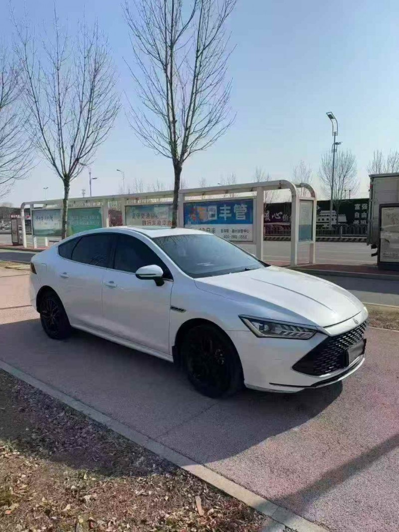 济宁22年比亚迪秦2