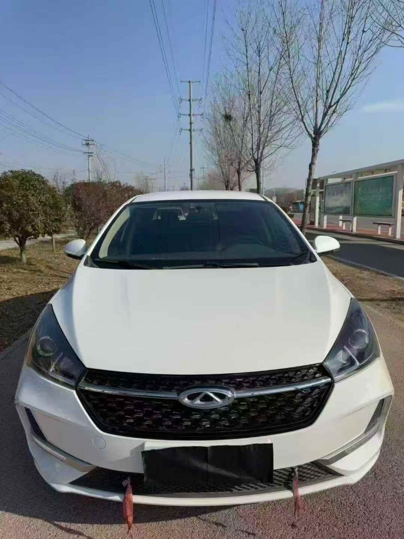 济宁20年奇瑞艾瑞泽1