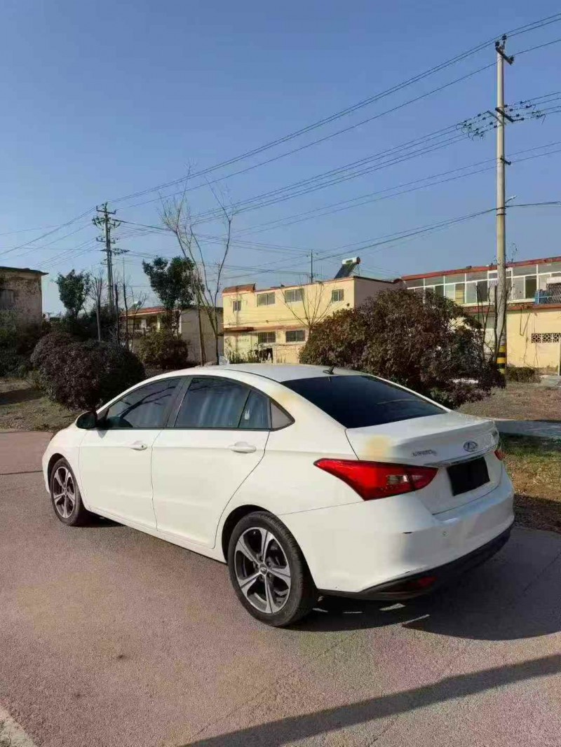 济宁20年奇瑞艾瑞泽7