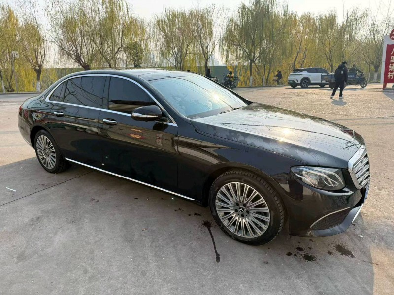 新乡20年奔驰E2