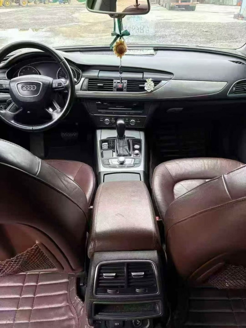 襄阳18年奥迪A6L7