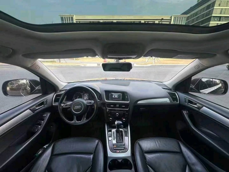 广州15年奥迪Q58