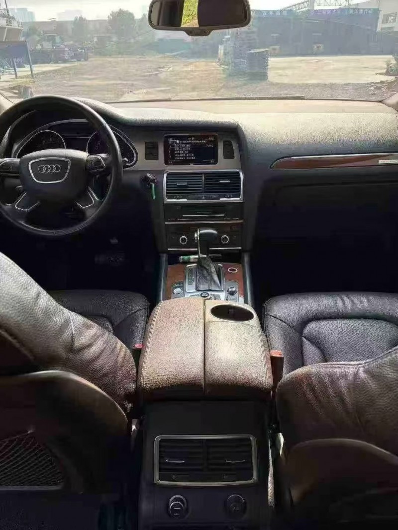 襄阳13年奥迪Q78