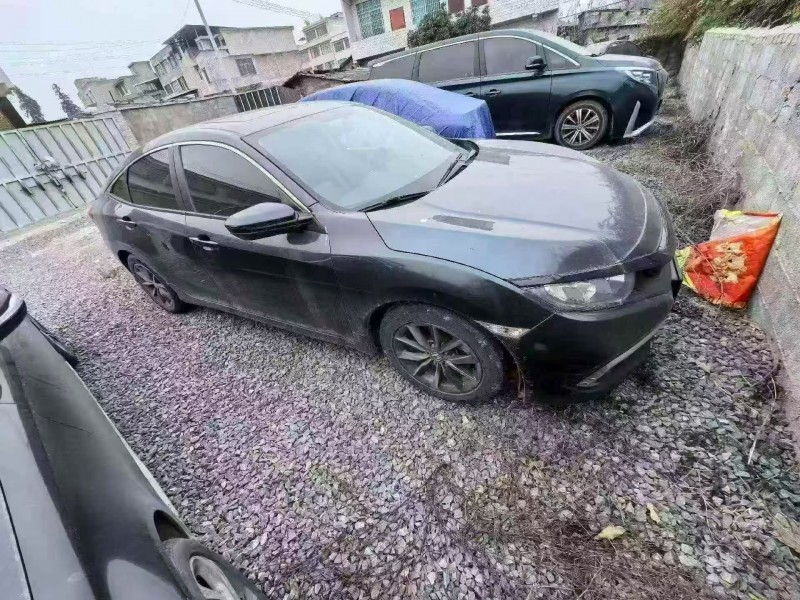 贵阳21年本田思域2