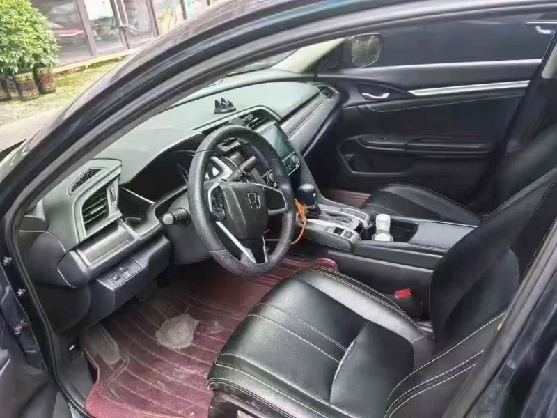 贵阳21年本田思域5