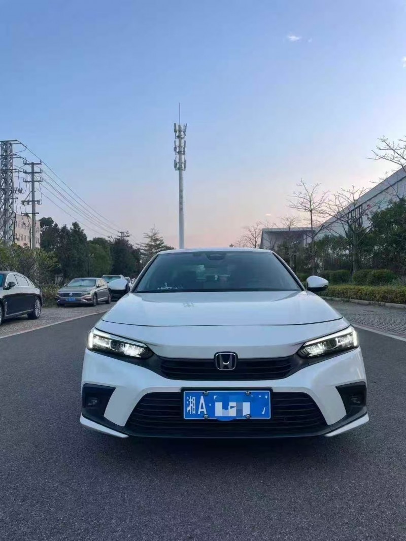 厦门22年本田思域1