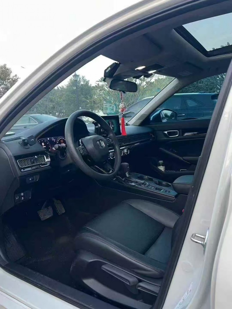 厦门22年本田思域4