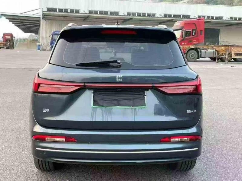 重庆24年东风蓝电E59