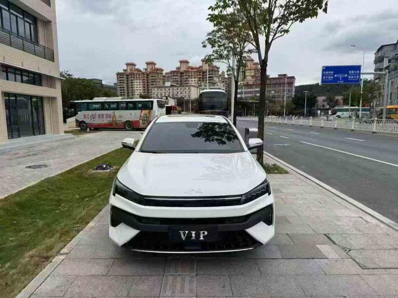 江门23年江淮思皓1